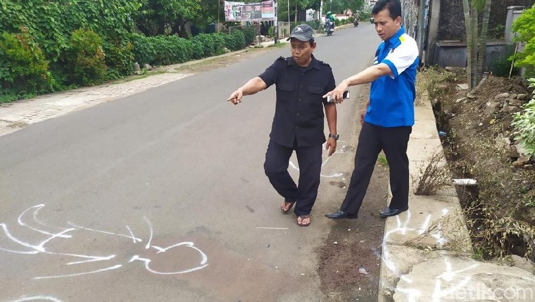Polisi Tak Temukan Helm Saat Olah TKP Kecelakaan Mahasiswa UIN Polisi Tak Temukan Helm Saat Olah TKP Kecelakaan Mahasiswa UIN
