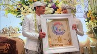 Mereka menikah dengan emas kawin Rp 1.122.019 dan logam mulia 150 gram. Foto: Dyah Paramita Saraswati