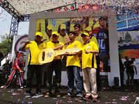 HUT ke-29, JNE Pecahkan Rekor MURI Bagikan 15.000 Nasi Liwet