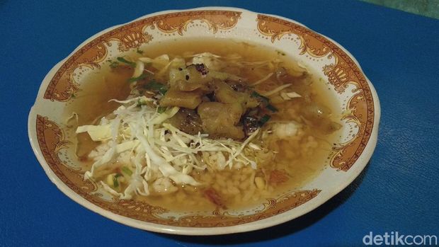 soto sampah khas  Jogja yang murah sedap