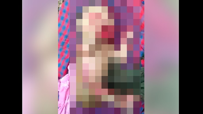 Bayi ini disebut lahir usai makan usus sang ibu. (Foto: Tangkapan layar Facebook) Bayi ini disebut lahir usai makan usus sang ibu. (Foto: Tangkapan layar Facebook)