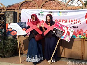 Perkumpulan Dokter dan Mahasiswa Kampanye Peringati Hari AIDS Sedunia
