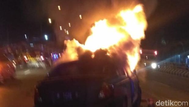 Dramatis, Aksi Kejar-kejaran Polisi dengan Buronan di Cirebon