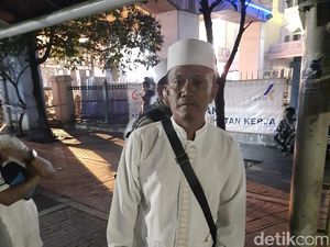 Sejumlah Massa ke Masjid Istiqlal Jelang Reuni 212