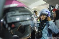 Helm Khusus Hijabers, Tetap Modis dan Aman