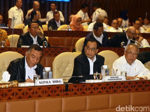 Komisi V-Menhub Bahas Kesiapan Libur Natal