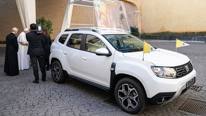 Mobil Baru untuk Paus Fransiskus