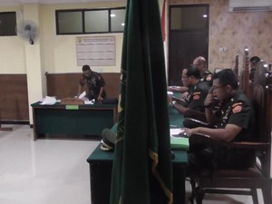 Sidang Kasus Mayat Dalam Karung di Sulbar, Keluarga Korban Teriak Histeris