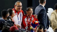 Selain Windy Cantika, lifter Myanmar dan Vietnam turut menggondol medali perak dan perunggu dalam kompetisi tersebut. Lifter Myanmar Phyo Pyae Pyae meraih total angkatan 180 kg, sedangkan lifter Vietnam Nguyen Ngo Thi dengan total angkatan 172 kg.
