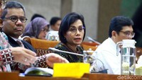 Dalam paparannya, Sri Mulyani pun menjabarkan dalam APBN 2020 alokasi PMN kepada BUMN mencapai Rp 18,7 triliun baik tunai maupun non tunai. Menurutnya tujuan PMN itu masih sama yakni mendorong peran BUMN untuk pembangunan.