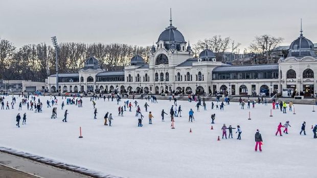 Nikmati Liburan Musim Dingin di Budapest