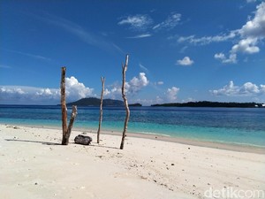 Merasakan Gili Trawangan di Sulawesi Utara