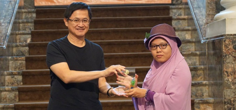 Ramai TKI Yuli Ditahan Imigrasi Hong Kong karena Tulisan soal Demo Ramai TKI Yuli Ditahan Imigrasi Hong Kong karena Tulisan soal Demo