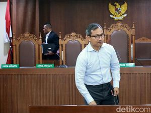 Pengacara TW Ngaku Menyesal Sabet Hakim Saat Sidang