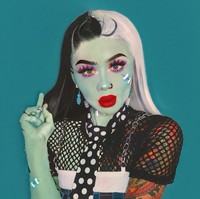 Sementara ini penampilan Eleanor menjadi Monster High Doll, boneka fashion yang dirilis oleh Matel. Eleanor tak segan mengecat kulitnya menjadi warna hijau.  Foto: Instagram @snitchery