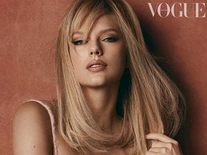 Beda! Pose Taylor Swift di Majalah Vogue