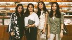 Cantiknya Momen Ngopi Tiara Pangestika, Youtuber yang Sudah Jadi Ibu