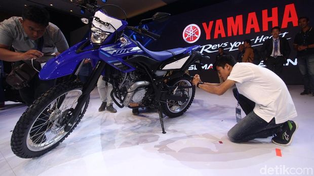 Yamaha WR 155