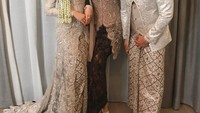 Pada pesta pernikahan Citra Kirana atau Ciki dan Rezky Adhitya terlihat sosok cantik Erica Putri yang tak lain adalah kakak kandung Ciki. Erica yang juga seorang aktris dan model ini ikut berbahagia untuk adik tercintanya.  Foto: instagram @ericaputrii