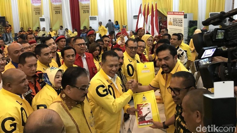 Canda Bamsoet: Saya Bukan Mundur, tapi Tidak Melanjutkan Canda Bamsoet: Saya Bukan Mundur, tapi Tidak Melanjutkan