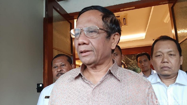Mahfud Tepis Habib Rizieq Pernah Melapor: Dia Anggap Pemerintah Ilegal Mahfud Tepis Habib Rizieq Pernah Melapor: Dia Anggap Pemerintah Ilegal