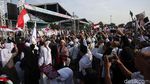 Anies Berseragam Dinas Saat Hadiri Reuni 212 di Monas