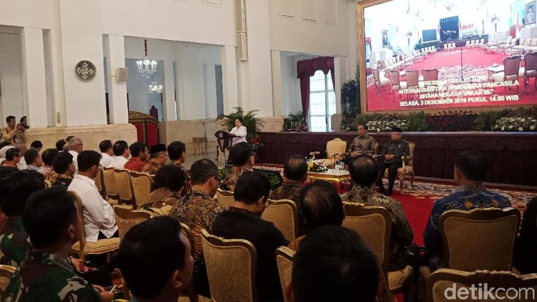 Megawati Ungkap Cerita Selamatkan Prabowo dari Stateless Megawati Ungkap Cerita Selamatkan Prabowo dari Stateless