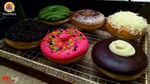 Donat Aneka Topping Ada Di Sini