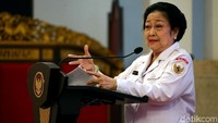 Dalam sambutannya itu, Megawati mengatakan mempersilakan pihak yang ingin mendirikan khilafah datang ke Fraksi PDIP DPR untuk berdialog. Mega pun memastikan PDIP membuka diri untuk dialog.