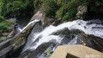 Foto: Air Terjun Cantik di Perbatasan Indonesia-Malaysia