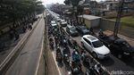 Lagi, Pemotor Terobos Massal Jalur TransJakarta