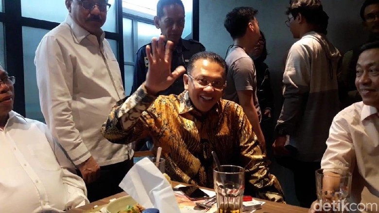 Mundur dari Caketum, Bamsoet: Berat tapi demi Persatuan-Kesatuan Golkar Mundur dari Caketum, Bamsoet: Berat tapi demi Persatuan-Kesatuan Golkar