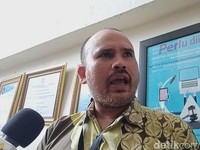 Suami Sebut Karen Pooroe Sempat Ingin Bunuh Diri
