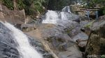 Foto: Air Terjun Cantik di Perbatasan Indonesia-Malaysia