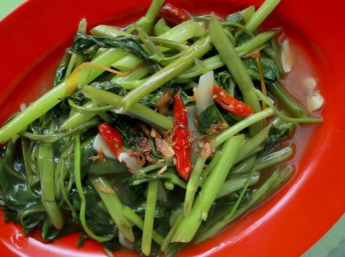 resep tumis kangkung Delicious Cah Kangkung, Delicious stir fried water spinach or kale. Indonesian food
