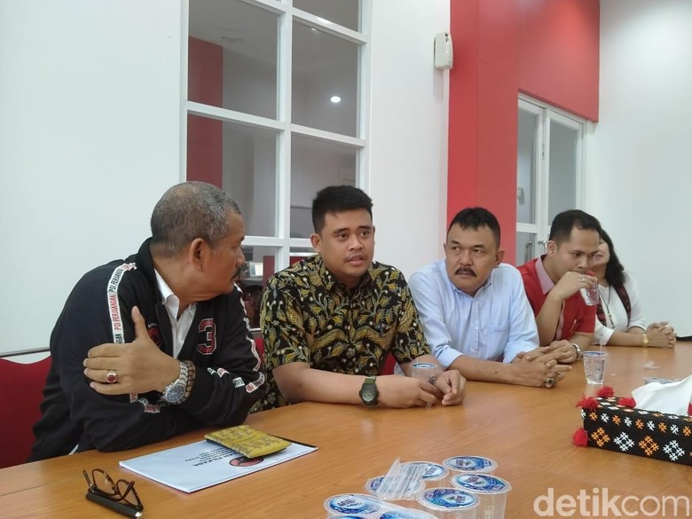 Daftar Cawalkot Medan ke PDIP, Bobby Nasution Kantongi Restu Jokowi? Daftar Cawalkot Medan ke PDIP, Bobby Nasution Kantongi Restu Jokowi?