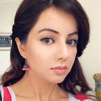 Mantan penyanyi asal Pakistan ini pun kini mengaku telah memulai pencarian spiritual dan mengeksplorasi dirinya yang kreatif. Ia pun berbagi foto sketsa yang ia gambar dari kapal berlayar di bawah langit biru di Twitter dengan keterangan yang menunjukkan dirinya merasa bersyukur. Foto: Instagram