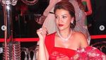 Penampilan Kasual, Chic hingga Saree ala Farah Quinn