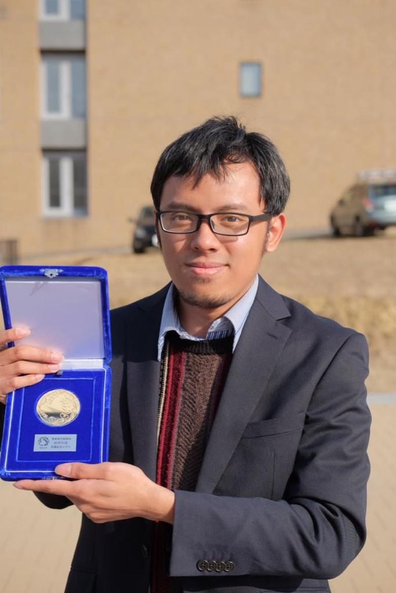 Kisah Putra Banjarbaru yang Jadi Peneliti Teknologi Nano di Jepang Kisah Putra Banjarbaru yang Jadi Peneliti Teknologi Nano di Jepang