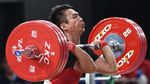 Mantap! Lifter Deni Tambah Medali Emas Indonesia