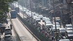 Lagi, Pemotor Terobos Massal Jalur TransJakarta