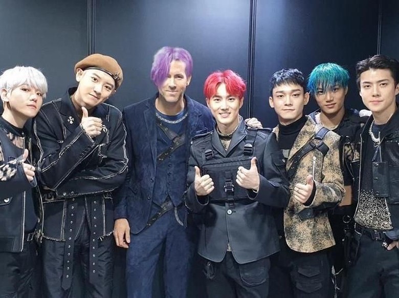 Foto: EXO dan Ryan Reynolds (dok. Twitter) Foto: EXO dan Ryan Reynolds (dok. Twitter)
