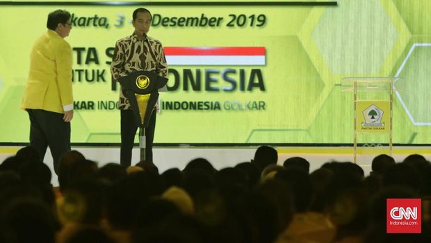 Di acara Munas Golkar, Jokowi meminta dukungan untuk meloloskan Omnibus Law.