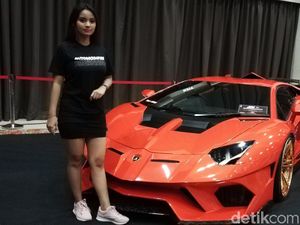 Si Cantik Faren dan Lambo Aventador