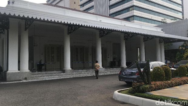 Balai Kota DKI / 