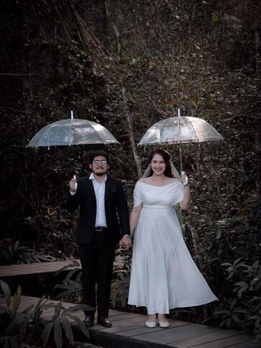 Mempelai Wanita Undang 3 Mantan Ke Pernikahan Ekspresi Suami Jadi Sorotan Mempelai Wanita Undang 3 Mantan Ke Pernikahan Ekspresi Suami Jadi Sorotan