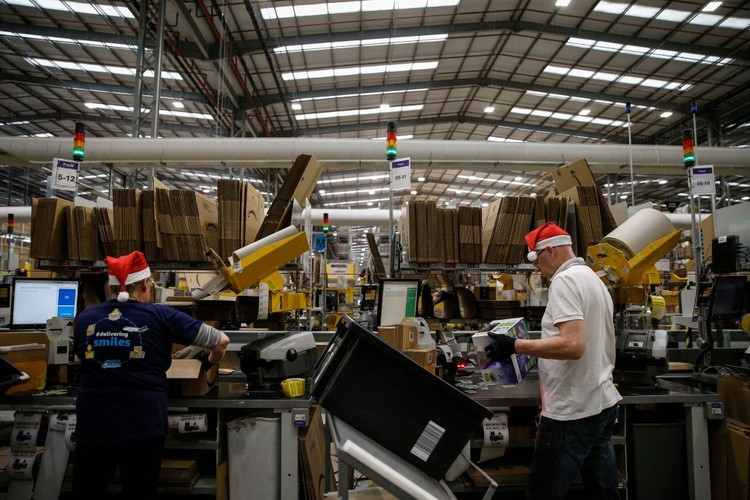 Gudang Amazon Gudang Amazon