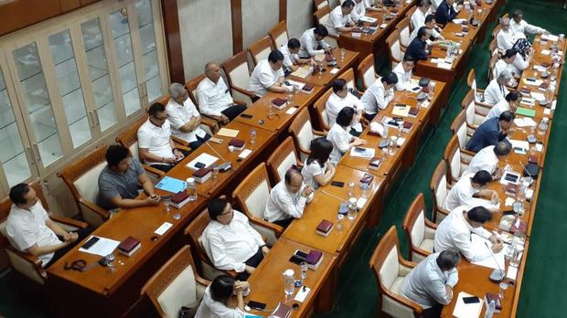 Resmi! DPR Minta Direksi Jiwasraya 2013-2018 Dicekal