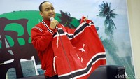 Dalam acara konferensi pers dia mengatakan bahwa rakyat Aceh begitu cinta perdamaian dan komitmen dengan perdamaian.