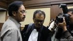 Gubernur Nonaktif Kepri Didakwa Menerima Suap dan Gratifikasi